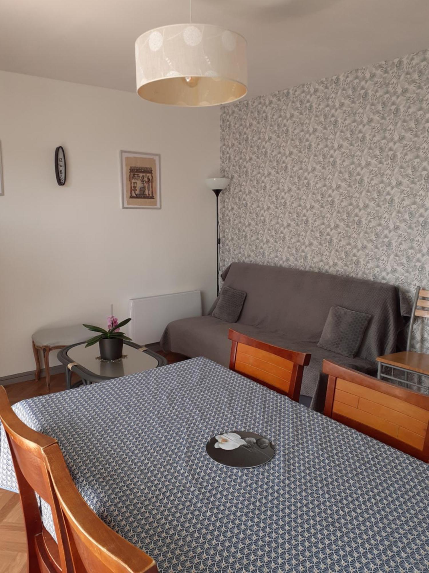 Appartement Pour Famille Amis Ou Colegue Cholet Esterno foto